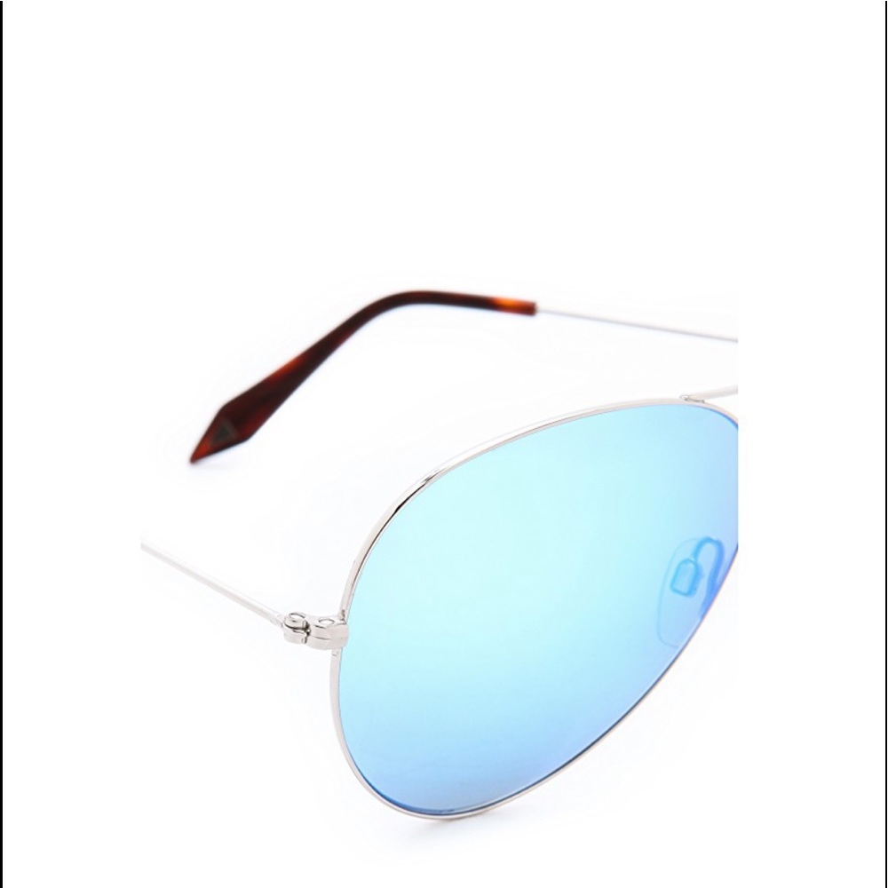 🎊Sold🎊 Victoria Beckham Aviator Sunglasses - Picture 3 of 7